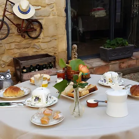 Le Clos Des Aramons Frühstückspension
