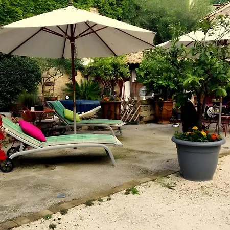 Le Clos Des Aramons 3* Bernis